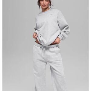 Accolade Crewneck Pullover - Athletic Heather Grey